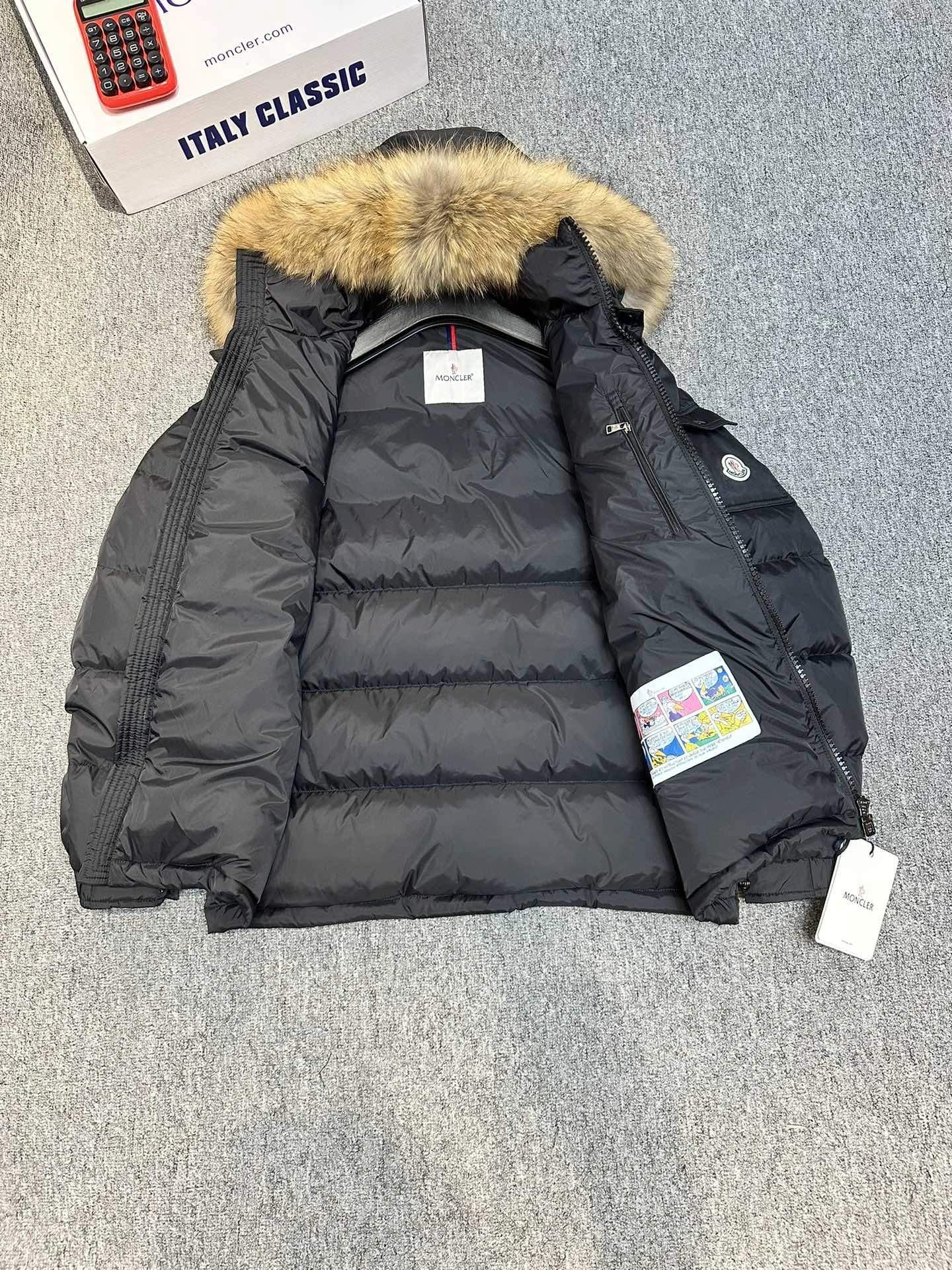 wg.luxury- 7o9385r down jacket oversized 2Colour item:D-F365I0706-2